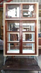 {入木三分/復古傢俱}*老件新作*老窗戶*老桌腳*開店擺飾*平面玻璃展示櫃*創意傢俱案例請勿下標 歷史價格詳細信息