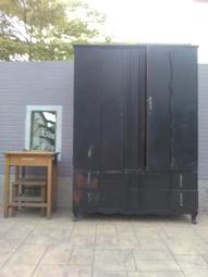 全檜木 日治時代 老臺灣 公部門 報架寫字檯 . 全原件  多功能 寫字檯 以及 報架 細節漂亮 . 老台鐵？ 日治總督 歷史價格詳細信息