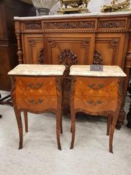 特殊 大理石 銅座 編織紋 玻璃桌燈 . 重量非常的重 . 高度約 54-55 . E27燈頭，附線控開關 . P 歷史價格詳細信息