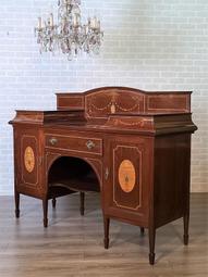 歐洲維多利亞時期雪佛蘭（琉璃），近幾百年最知名的琉璃品類，曾7019 歷史價格詳細信息