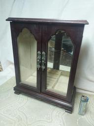 早期 台灣製 多格 工具櫃 兩件合售 . 尺寸：23*30*12 cm & 13.5*30.5*14 cm 歷史價格詳細信息