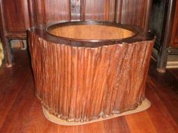 早期 老台灣 火缽 . 庫存 無使用 . 徑 36 高 21 . 豐原店 &amp; 帝糖店 &amp; 太平倉庫 &amp; 東山倉庫等等 都 歷史價格詳細信息