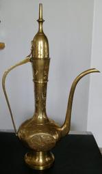 Vintage Ornate Gold Tone Cross With Saphire Look Beads Pendant, No Chain - Jesus 歷史價格詳細信息