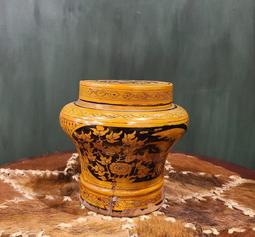 歐洲帶回 古典仕女圖 古董 胸針 歷史價格詳細信息