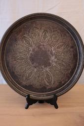 [唐青古物商行]二手 花草紋樣錫盤-特價中 no.16023032214 歷史價格詳細信息