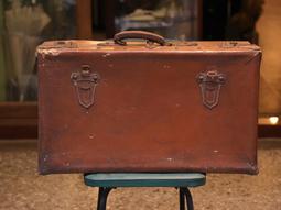 [唐青古物商行]二手 古早籐製嬰兒搖籃 no.16020042213 歷史價格詳細信息