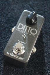 立式tc-450ds注塑機 塑料成型螺杆射出機 塑料金屬注塑成型機 歷史價格詳細信息