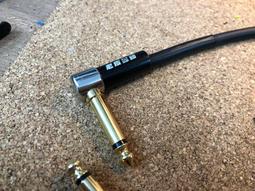 老皮禪意手感絲紋石，正面一個坐佛，背面一個睡佛～25557 歷史價格詳細信息