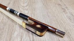 木作用 世界木材事典：從硬度、色彩、氣味、木理全面解說235種木材的加工特性，精美呈現橫切、弦切、徑切面的氣氛/河村壽昌,西川榮明,小泉章夫【城邦讀書花園】 歷史價格詳細信息