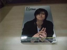 樂庭(華語)羅志祥-達人Show(CD+VCD+月曆+外紙盒)(機器娃娃,戀愛達人,灰色空間) 價格比較,價格查詢,歷史價格詳細信息