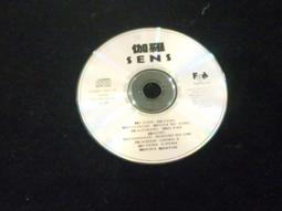 有Sense 現貨 八位堂 8Bitdo USB 藍芽接收器 支援PS4 PS5手把，搖桿 SWITCH PC通用 歷史價格詳細信息