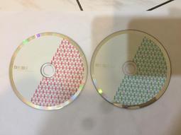 二手專輯[蜜雪&amp;薇琪   Kissy]1外塑膠盒套+1CD膠盒+1封面寫真歌詞摺頁+1寫真冊+1CD，2005年出版 歷史價格詳細信息