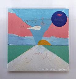 全新,世博 台灣館 EXPO 2010 厚墊筆電後背包,肩背包,電腦包 /15-17吋 筆電適用 歷史價格詳細信息