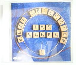 ✤AQ✤ THE GOLDEN AGE OF POPULAR BEE GEES音樂CD專輯(日版) 七成新 U7001 歷史價格詳細信息