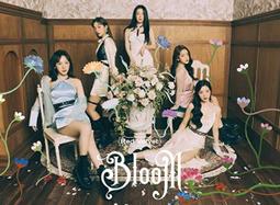 Blood Red Beaded Rosary Silver Tone INRI 22&quot; Crucifix Cross &dagger; 歷史價格詳細信息