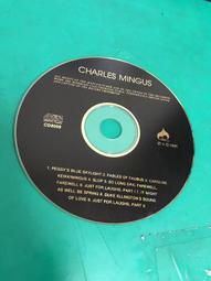 Who's Who in the Woods?-A Pop-Up Mystery【禮筑外文書店】(立體書)[5折] 歷史價格詳細信息