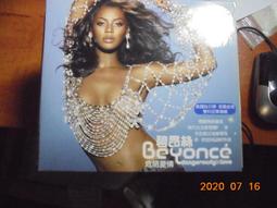 危險愛書人 約翰著 猶如乘著愛書的翅膀，飛進撲朔迷離的謀殺案中， 皇冠出版--有打折-買2本書打九折3本書總價打八折。 歷史價格詳細信息