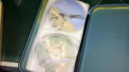 只有 CD 光碟 UP AND AWAY  in english Readers 3  <Z17 歷史價格詳細信息