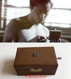 臻榮wish熱賣跨境飾品 群鑲歐美男士鉆戒時尚新款18K白金結婚戒指 歷史價格詳細信息