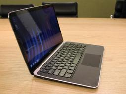 (已售出) 新疆和田羊脂級白玉掛件擺件含精雕木質底座 歷史價格詳細信息