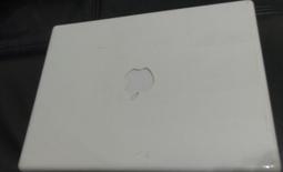 二手市面稀少APPLE原廠耳機兩組(初步測試可以聽音當收藏/裝飾品) 歷史價格詳細信息