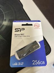 全新_SP 廣穎 TOUCH 羊年 討喜羊 紀念550 隨身碟 8G USB2.0_參考創見 SANDISK 廣穎 威剛 歷史價格詳細信息