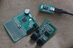 電話網絡光纖收發機 1路電話+1路50M網絡光纖收發機 來電顯示 傳20公里 抗干擾能力強 內置防雷處理 電話+網路光纖 歷史價格詳細信息