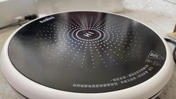 SAMPOU 觸控無極調光LED化妝鏡子 桌上補光燈高清梳妝鏡 折疊攜帶式補妝鏡 多角度支撐三色美妝化妝鏡燈 歷史價格詳細信息