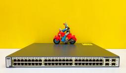 Cisco WS-C3750G-24T-E - 24 Port Gigabit Switch 歷史價格詳細信息