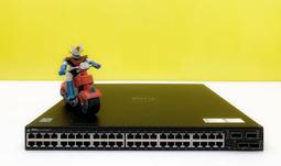 Dell S4820T 48-Port 1/10G Base-T RJ45 &amp; 4x 40G Ethernet Swit 歷史價格詳細信息