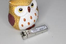 Finisar FTLF8529P3BNV-E5 16GB SFP模塊 EMC 019-078-045 歷史價格詳細信息