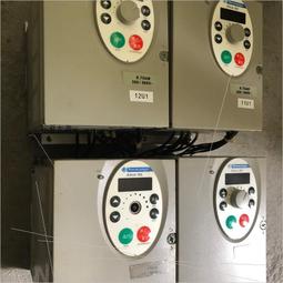 施耐德變頻器ATV71HD22N4Z 380v22/30Kw拆機包好 成色漂亮，無拆無修 歷史價格詳細信息