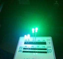 [已含稅] LED 5mm 水透 紫外線光 (40個一拍) 歷史價格詳細信息