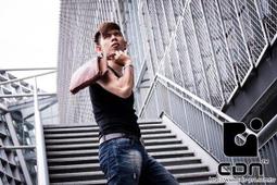 愛瘋潮~ 免運 宏達 HTC M9+  書本側翻可站立皮套 歷史價格詳細信息