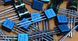 EA031 平成13年《 お金と切手展覽會 》2001年套幣 共8枚一組 含銀章 歷史價格詳細信息