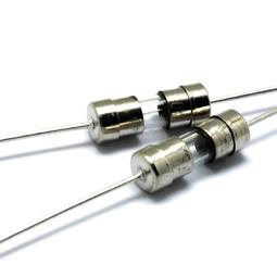 {現貨&quot;保固}Panasonic國際牌 ES-RC30 乾濕兩用往復式刀片充電式 電鬍刀 刮鬍刀(有配110V變電器)) 歷史價格詳細信息