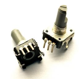 EC127 明治15.16.17年 一厘 銅幣 共10枚 歷史價格詳細信息