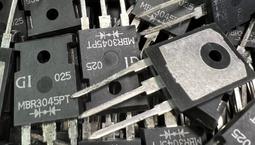 蕭特基整流二極体 ( VISHAY  SB360 -E3 ) DO-201AD   60V  3A  VF&lt;0.68V 歷史價格詳細信息