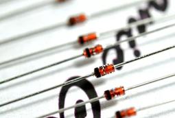 1個 - 飛利浦PHILIPS MKT370 0.022uF 250V 5% 腳距:5mm 金屬膜電容器 歷史價格詳細信息