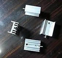 【散熱片】TO-220 三極管鋁散熱器 黑色單針款 15*10*30mm 廠家直銷 歷史價格詳細信息