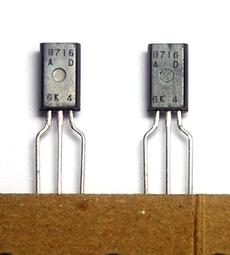 PNP Transistor 2SA1048 GR TO-92 50V 150mA 200mW Toshiba 電晶體 歷史價格詳細信息