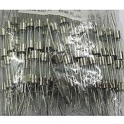 帶保險管點菸器擴充座~三孔 歷史價格詳細信息