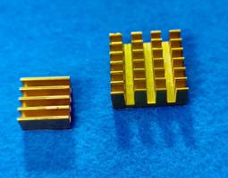 樹莓派4代散熱風扇 大尺寸DIY外殼降溫器靜音送螺絲支持4B/3B/3B+ 歷史價格詳細信息