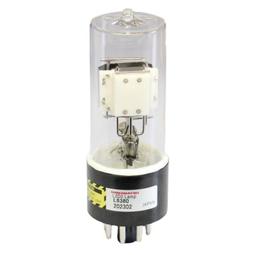 島津亞矢 1996年發行 日本8CM單曲 女にゃ年はいらないよ 歷史價格詳細信息