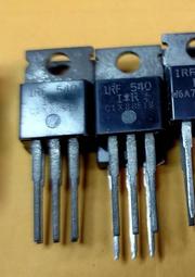 IRF540/640/630/IRFZ44/3205PBF/4905/p75nf75 mos場效應管[此商品金額滿200元出貨]~台北悠閣 歷史價格詳細信息