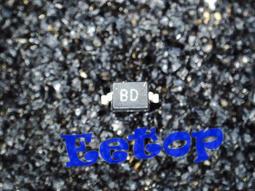 Diodes AZ23C15-7-F DIODE ZENER DUAL 15V SOT23-3 SMD 稽納二極體 歷史價格詳細信息