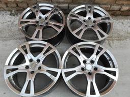 議價出售大眾邁騰輪轂輪胎一套，245.40.18跑了幾千公里，保時捷 歷史價格詳細信息