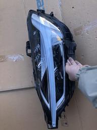 議價出售沃爾沃xc60大燈，原裝拆車右邊副駕駛大燈，成色好，腳全，不帶燈泡電腦板，標價單只不包郵 歷史價格詳細信息