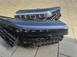 議價出售理想L7大燈，原廠拆車低配LED大燈總成，燈面輕微劃痕，有點小瑕疵不影響使用，完全可以忽略，標價不包郵 歷史價格詳細信息