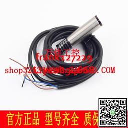 小圓點圓柱狀化妝箱/包 歷史價格詳細信息